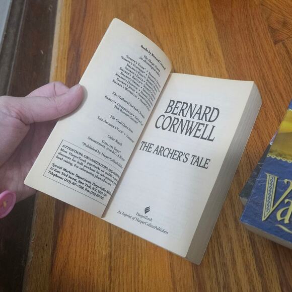 Bernard Cornwell LOT Heretic Vagabond The Archer's Tale ~ Paperback - Picture 9 of 15